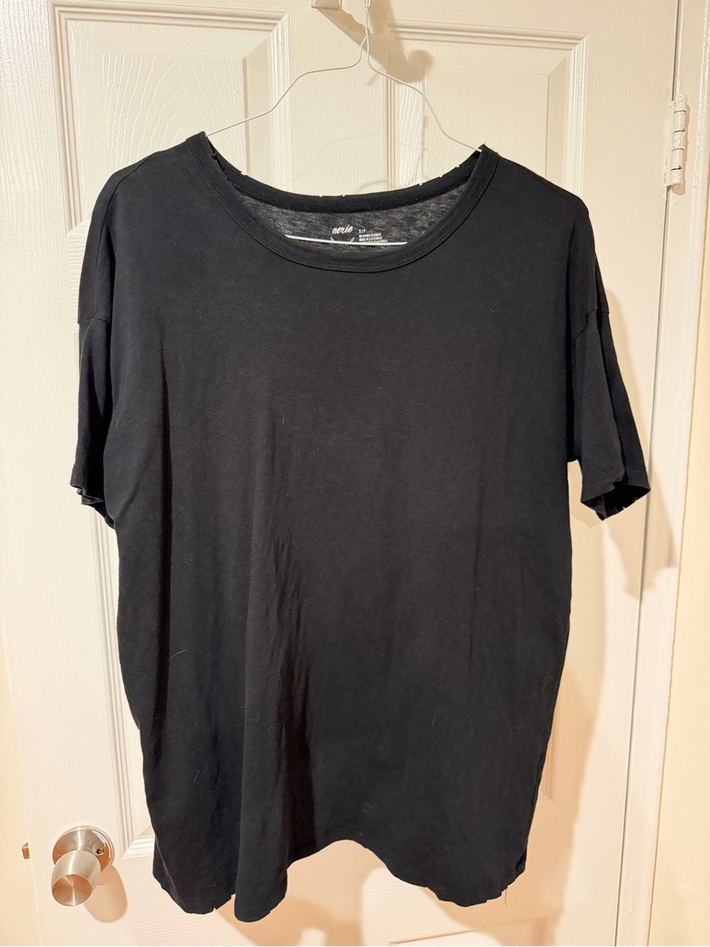 aerie Black Short Sleeve Distressed Crew Neck Tee